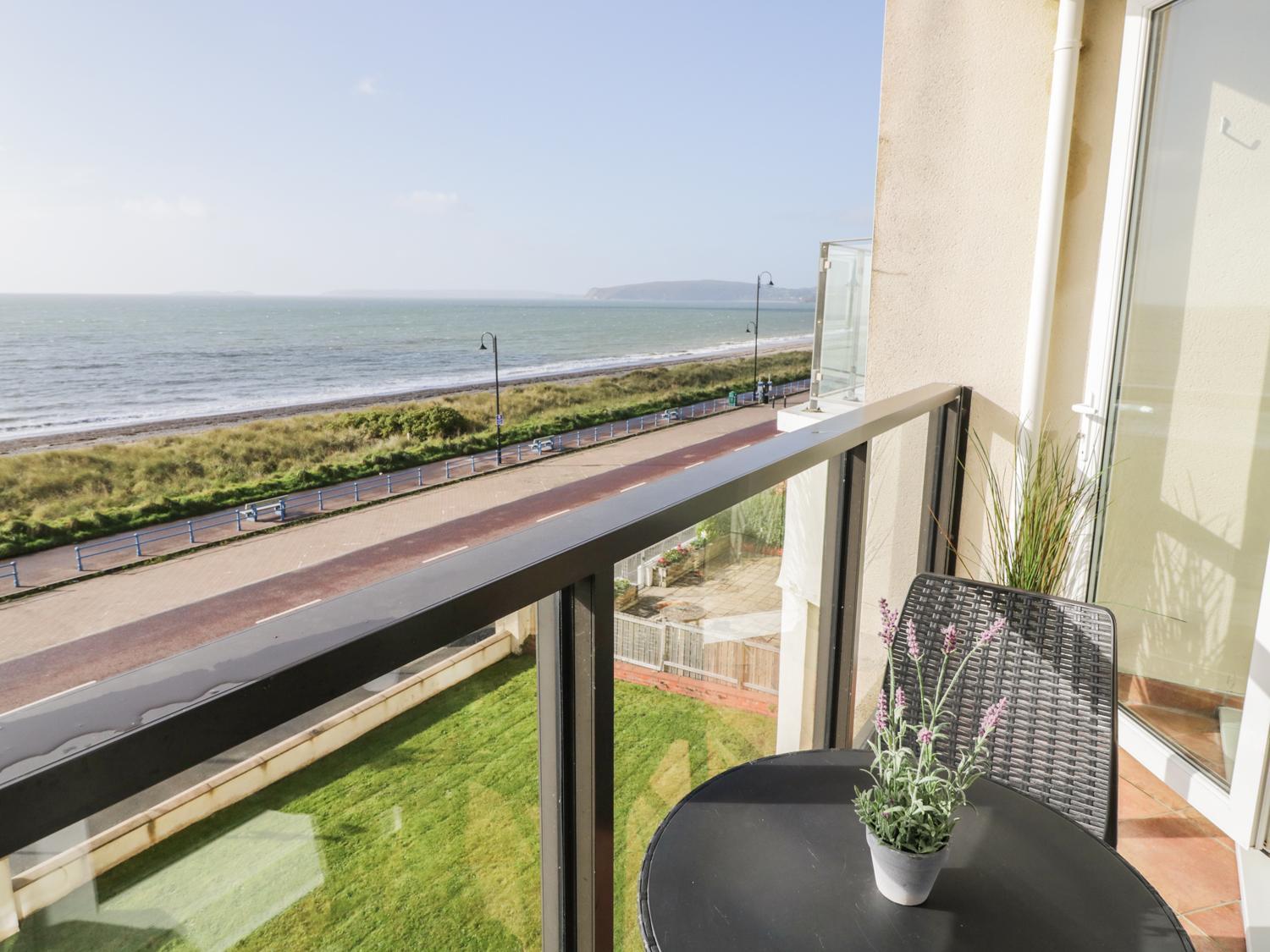 12 West End Point Apartment Пълхели Екстериор снимка