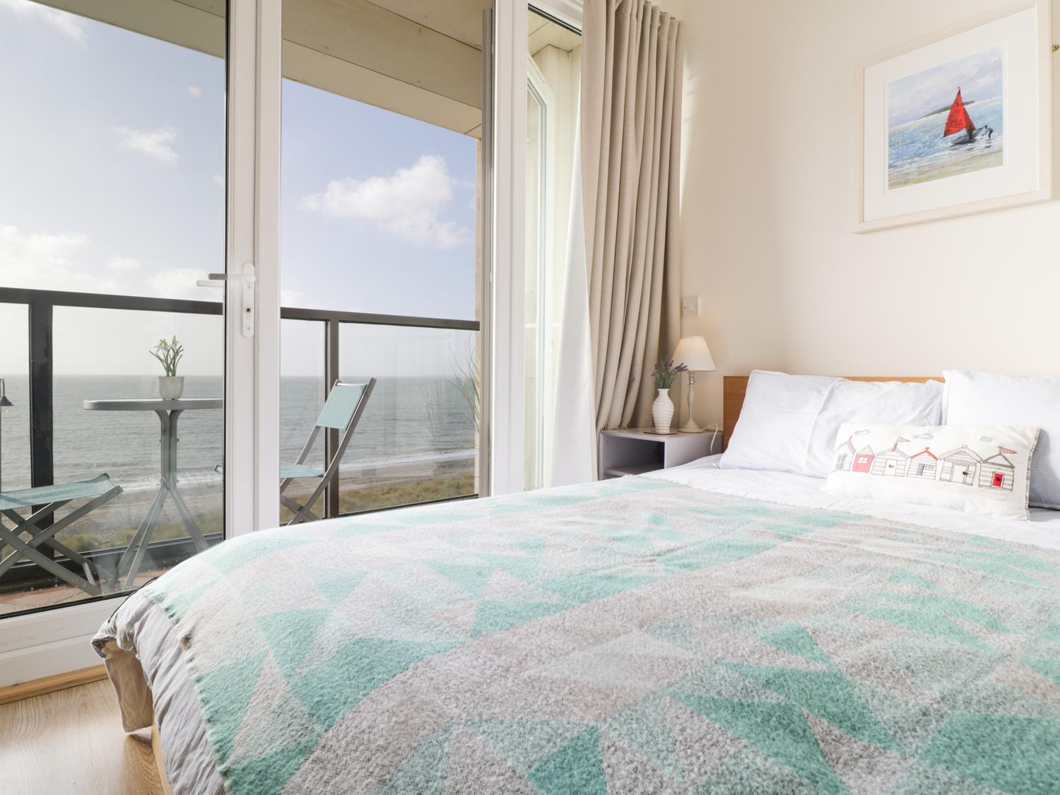 12 West End Point Apartment Пълхели Екстериор снимка